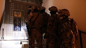 Gaziosmanpaşa'da dev operasyon: 40 gözaltı
