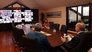 Erdoğan, İstanbul AK Parti ilçe başkanları ile telekonferansla görüştü