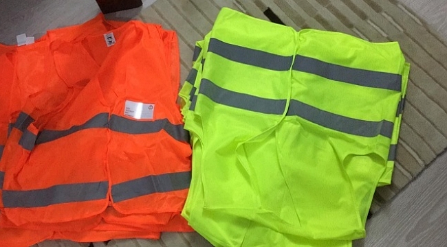 Gaybubet evlerinden sarı ve turuncu yelek çıktı