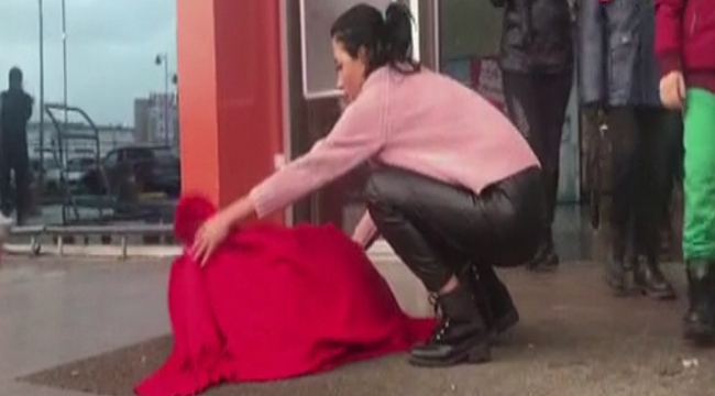 Hem yürekleri hem de köpekleri ısıtan hareket