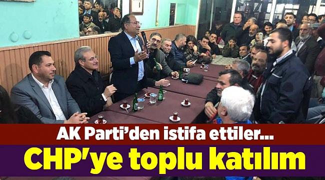 İzmir&#039;de CHP&#039;ye toplu katılım