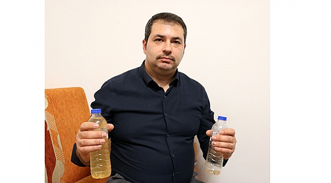Marketten aldığı pet şişedeki suyun rengi değişti
