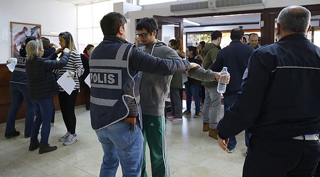 Sınavlarda artık ulaşım kartı, anahtar, toka, piercing serbest