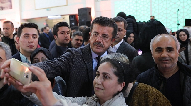 Zeybekçi: "Köprülü kavşaklar, alternatif yollar, raylı sistemlerle bu sorunu hızla çözeceğiz"