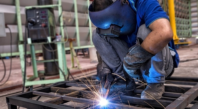 100 bin işçiye kadro umudu