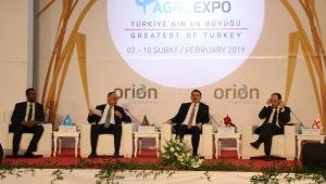 7 ülkenin tarım bakanları İzmir'deki Tarım Zirvesi'nde bir araya geldi