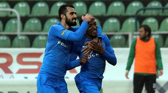 Altay'a seriye taktı