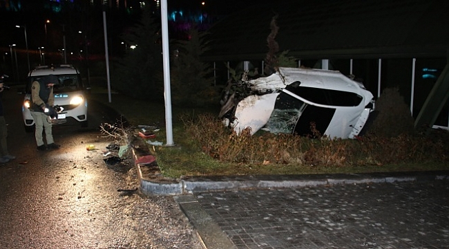 Araç kontrolünü kaybeden sürücü 20 metre uçtu