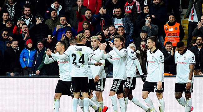 Beşiktaş, Bursaspor&#039;u Burak Yılmaz&#039;la geçti | Beşiktaş - Bursaspor kaç kaç?