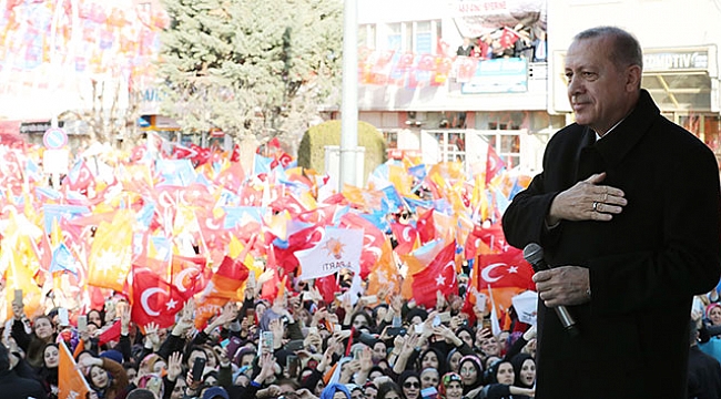 Cumhurbaşkanı Erdoğan: 'CHP'nin başındaki zat gibi yalanla peynir gemisi yürütmeye çalışmıyoruz'