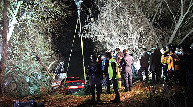 Derede kaybolan araçtaki 3 gencin cansız bedeni bulundu