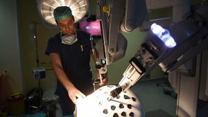 Ege Üniversitesi, geleceğin robotik cerrahlarını yetiştiriyor
