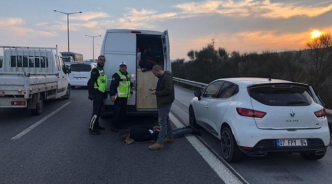 Göçmen kaçakçılığı şebekesinin kasası dansçı çıktı