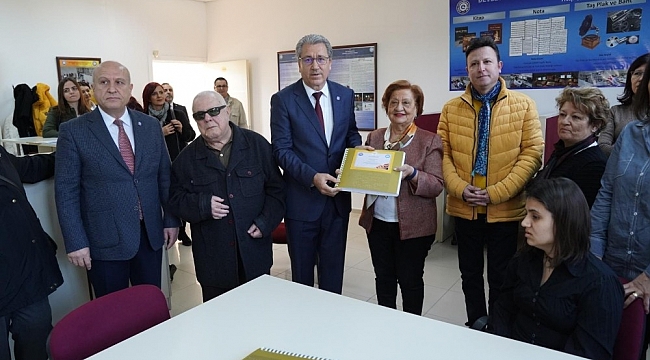 Görme engelli öğrencilere yönelik kabartmalı çıktı sistemi