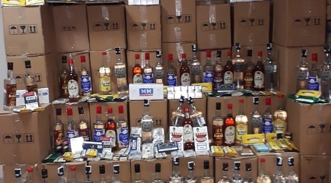 İzmir&#039;de sahte içkiyi piyasa sürecekti, yakalandı
