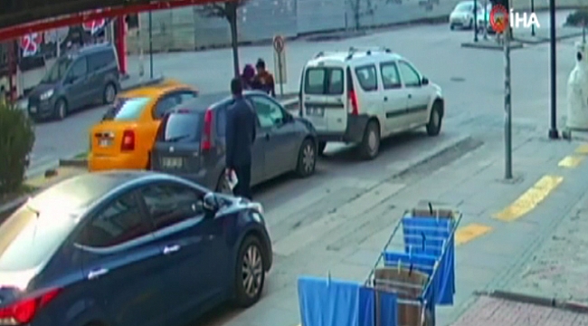 Kadın sürücü çarptığı aracın sürücüsünü tekme tokat dövdü