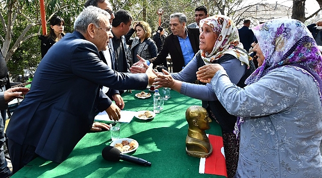 Kocaoğlu çiçeklerle uğurlandı