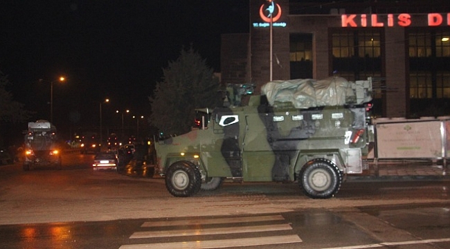 Komando birlikleri Suriye'ye türküler eşliğinde hareket etti