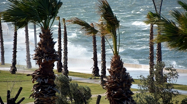 Meteoroloji'den Aliağa için kuvvetli fırtına uyarısı