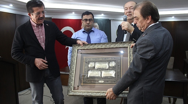 Nihat Zeybekci'den İzmir'e Ferhat ile Şirin benzetmesi