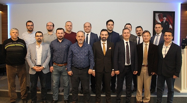 Prostat büyümesi tedavisinde kullanılan HoLEP İzmir&#039;de anlatıldı