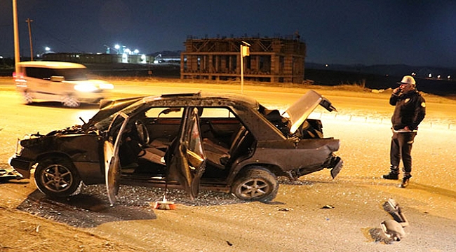 Takla atan otomobil metrelerce sürüklendi: 3 yaralı