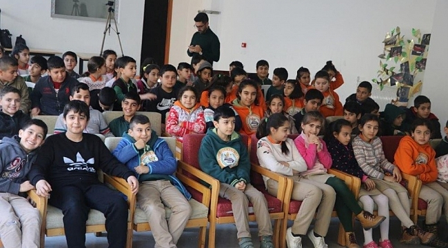 Tekintaş, çocuklara güvenlik interneti anlattı