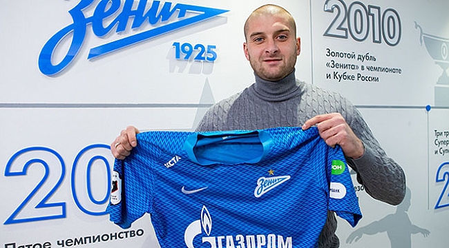 Zenit'e transfer olan Ukraynalı futbolcu kriz çıkardı