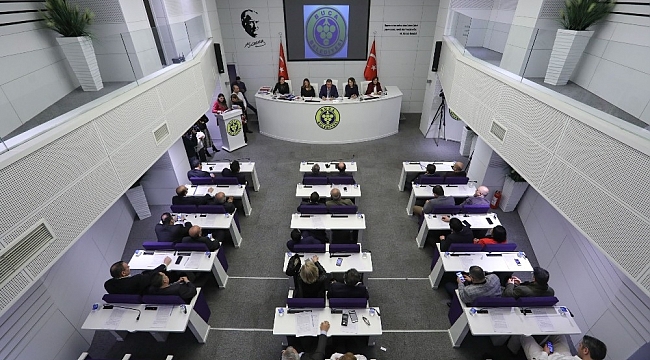 Başkan Piriştina, meclis üyeleriyle vedalaştı