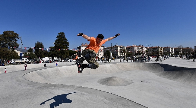 Bostanlı kıyılarına sihirli dokunuş