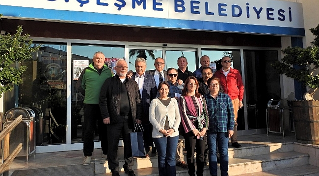 Çeşme Belediyesi'nin meclis üyeleri vedalaştı