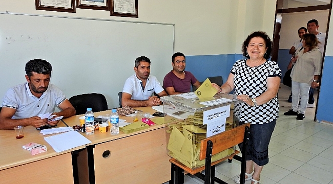 Çeşme&#039;de 109 sandıkta, 33 bin 778 seçmen oy kullanacak