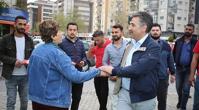CHP'li Sandal'dan "Bayraklı Dayanışma Kart" projesi