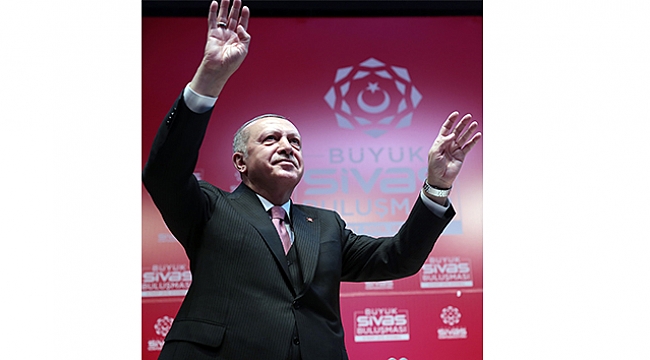 Cumhurbaşkanı Erdoğan: 'Bayraklarımızı yakanlara sandıkta hesabını soracağız'