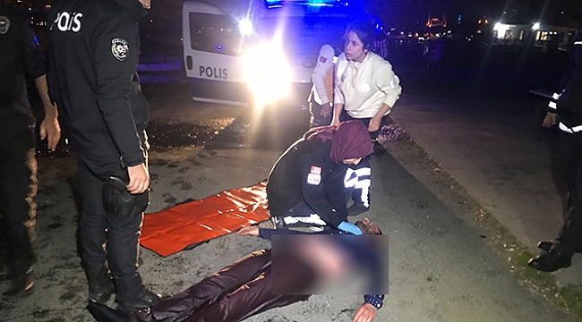 Denize atlayan genci deniz polisi kurtardı