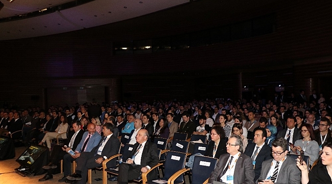 "E-İhracat Zirvesi" ile e-ticarete mercek