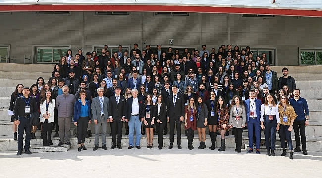 EBSO Başkanı Yorgancılar&#039;dan gençlere tavsiyeler