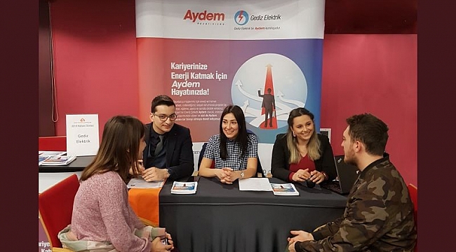 Gediz Elektrik Kariyer Günlerinde öğrencilerle buluştu