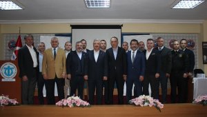 İMEAK DTO, meclis toplantısında AK Partili Necip Nasır'ı ağırladı