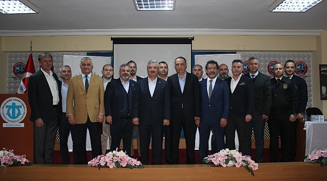 İMEAK DTO, meclis toplantısında AK Partili Necip Nasır'ı ağırladı