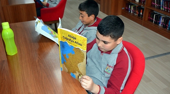 Öğrencilerden Nadir Nadi Kütüphanesi'ne ziyaret