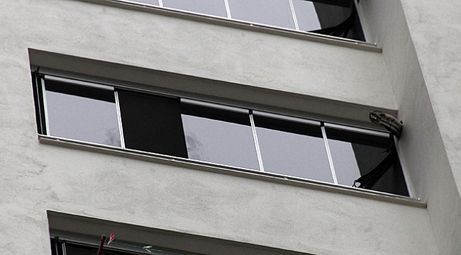 Rezidansın 11. katından düşen kadın öldü