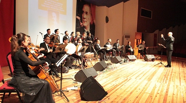 TRT İzmir Radyosu, Ersoy'u şiirlerinden bestelenen şarkılarıyla andı