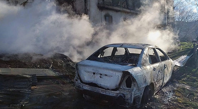 Yangın evi ve otomobili kül etti