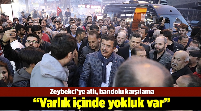 Zeybekci'ye atlı, bandolu karşılama