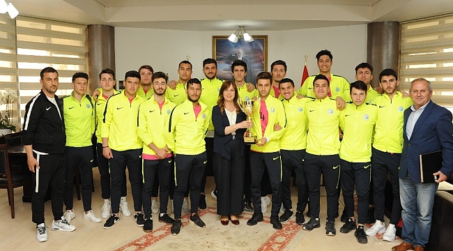 Balçova'nın gençleri Türkiye finallerinde