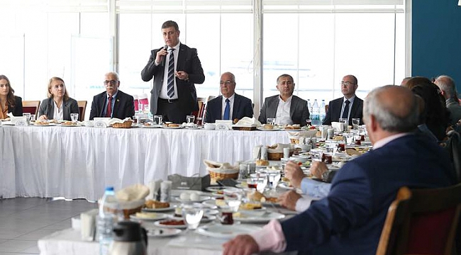 Karşıyakalılara ‘eşit hizmet’ sözü