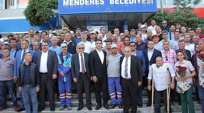 Menderes'te toplu sözleşme sevinci