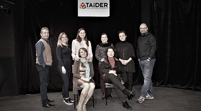 TAİDER bir aile şirketinin öyküsünü sahneye taşıyor: Devr-i Oyun/cak