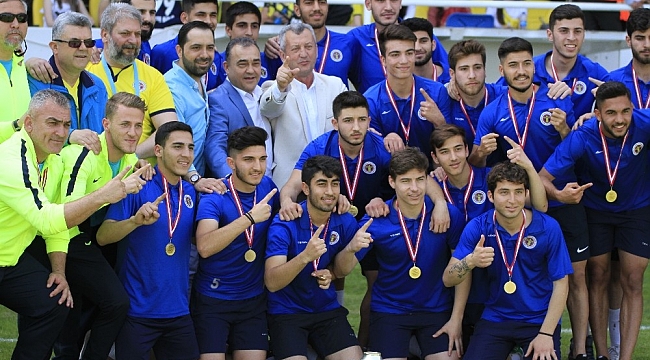 TFF 2. Lig Kırmızı Grup'ta şampiyon Menemenspor